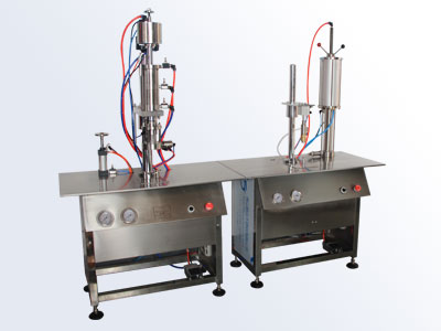 第一代二元?dú)忪F劑灌裝機(jī) 第一代二元?dú)忪F劑灌裝機(jī)